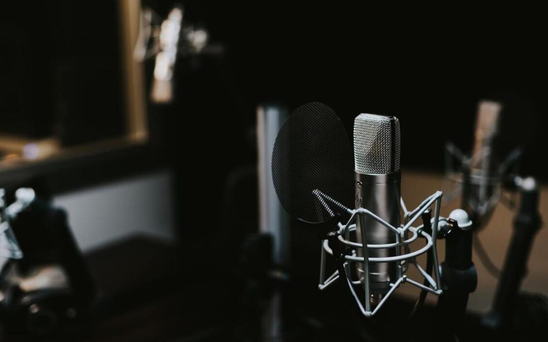 🎧 How Radio Playlists Are Curated in the AI Era